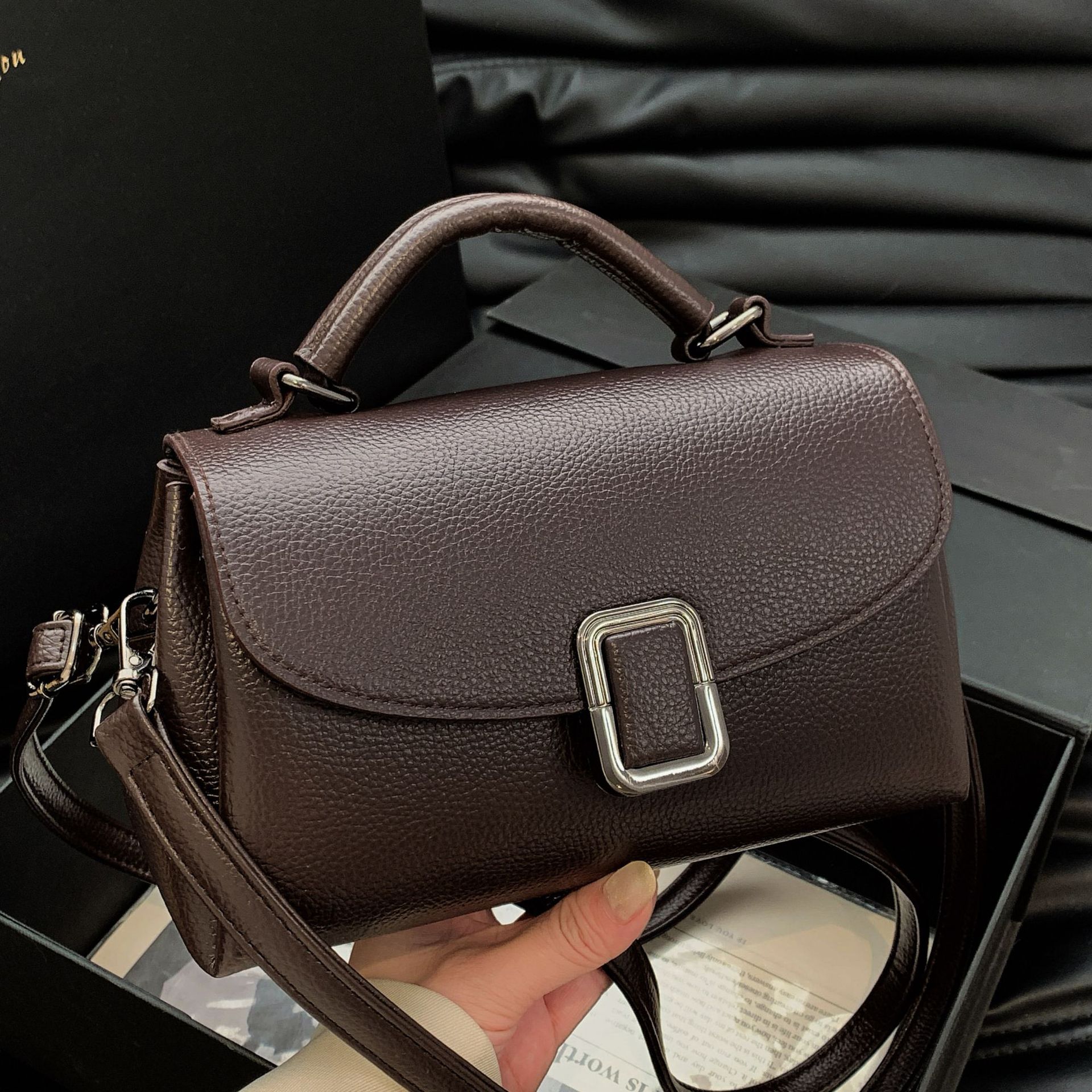 Fashionable Simple Shoulder Crossbody Bag For Women