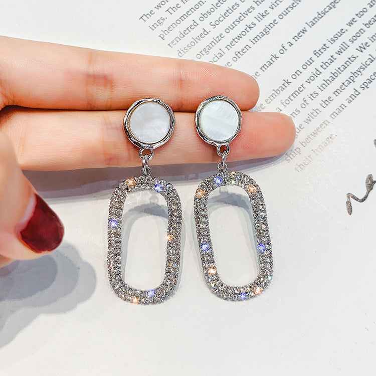Newest Japanese And Korean-style Ultra-shiny Rhinestone Earrings That Make Your Face Look Slimmer