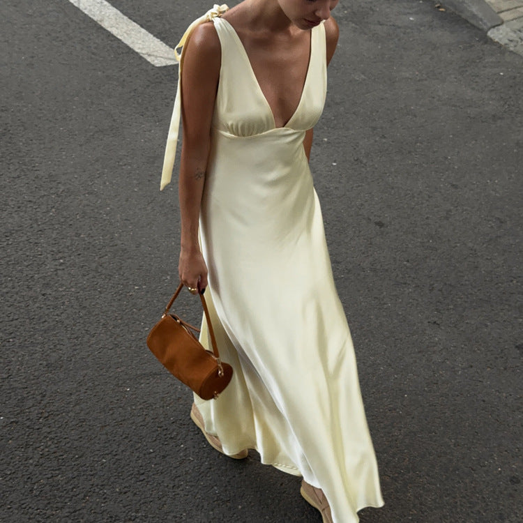 V-neck Sexy Backless Sleeveless Dress With Tie