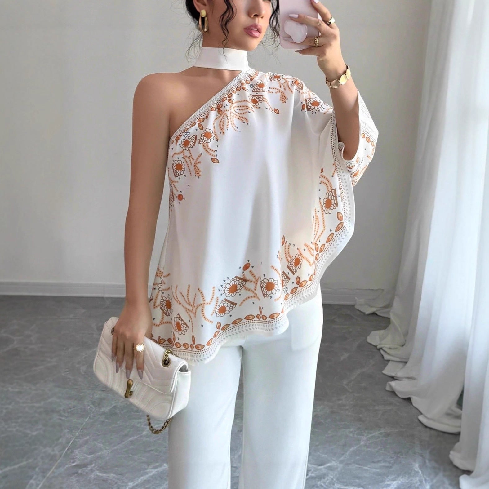 Women's Retro-Style Off-the-Shoulder Halter Top
